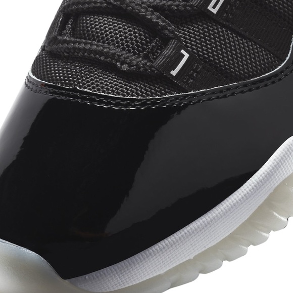 Air Jordan 11 Retro (GS) Size 7 Brand New In Box - Picture 2 of 11